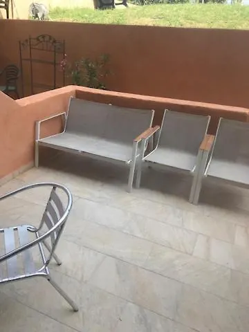 Lucia Moriani Appartament דירה *